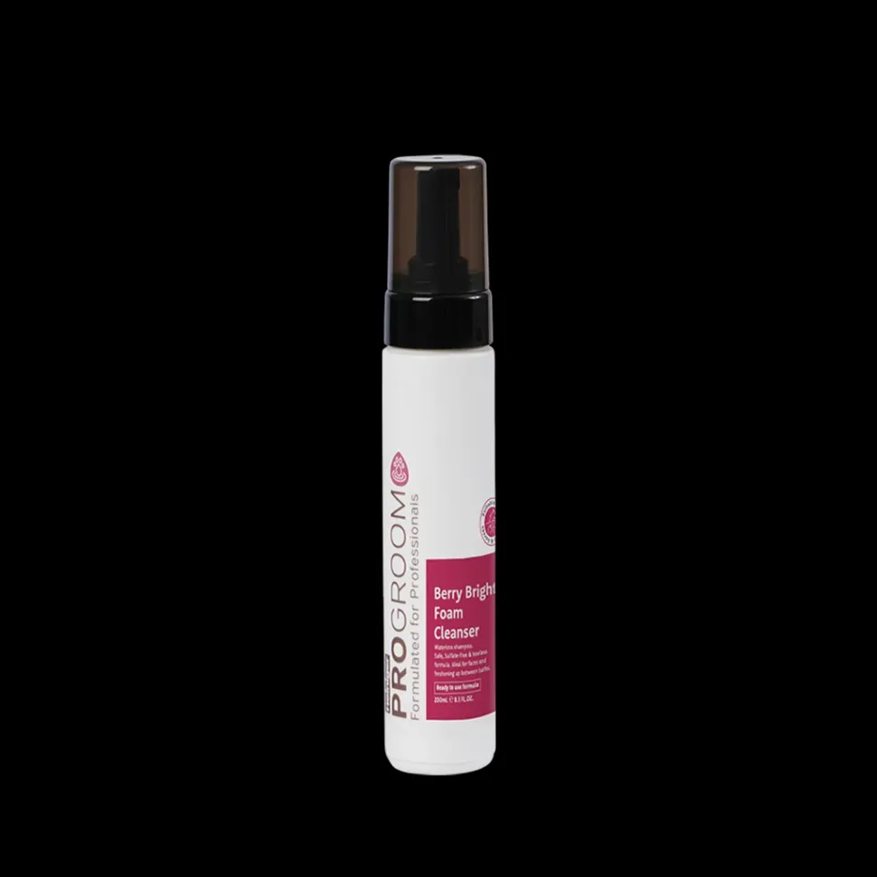 Berry Bright Foam Cleanser 200ml by Heiniger ProGroom