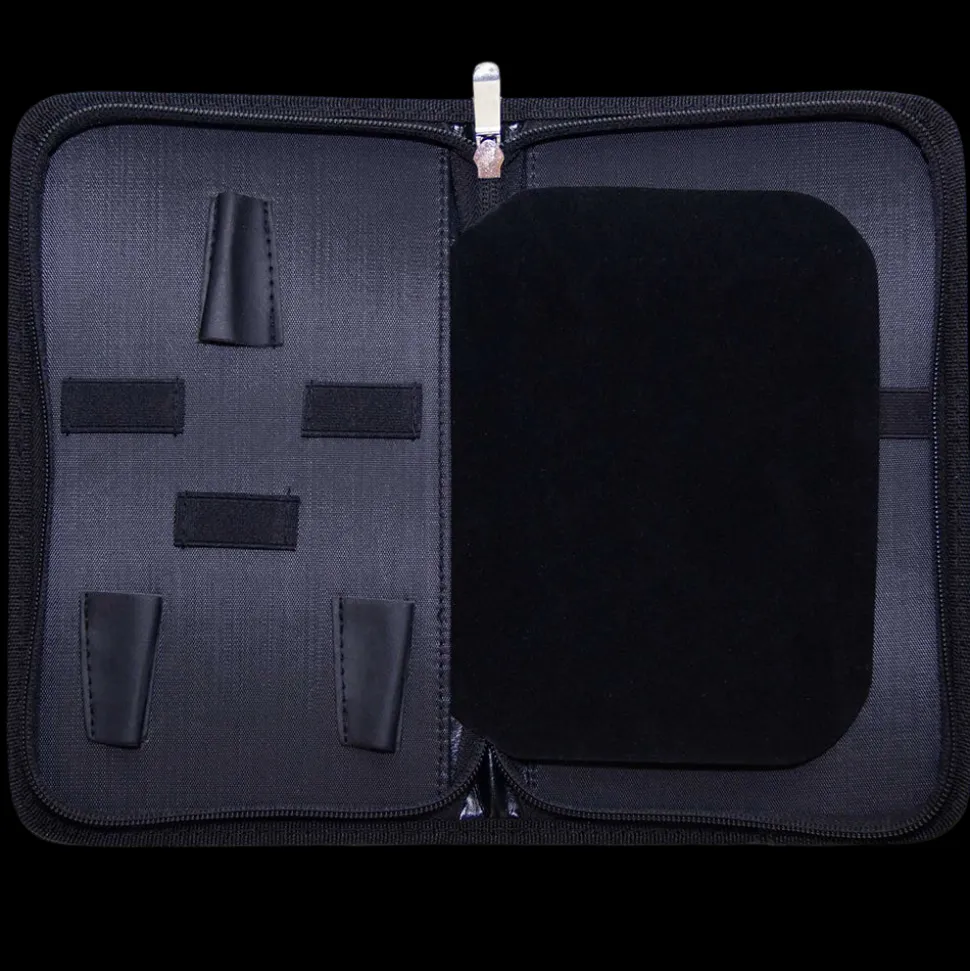 Four Shears Case by PetStore.Direct