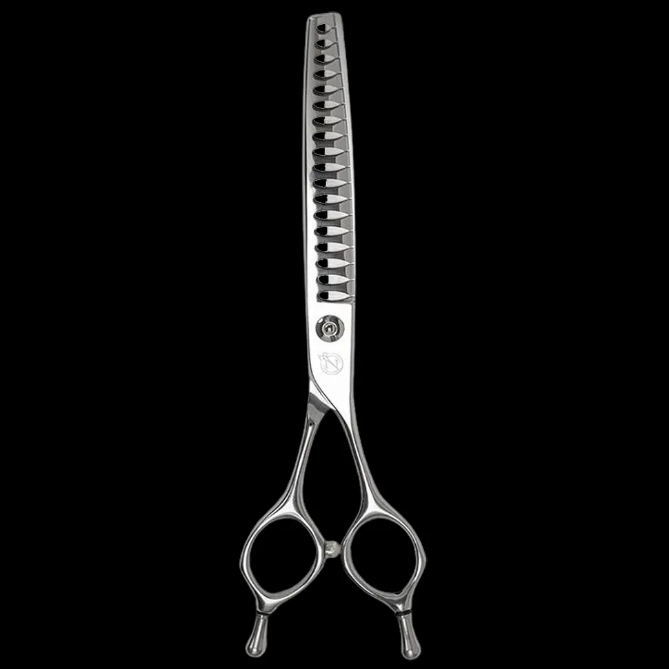 Niira Fishtail Chomper 7.5" 18T Curved Chunkers by Irina Pinkusevich