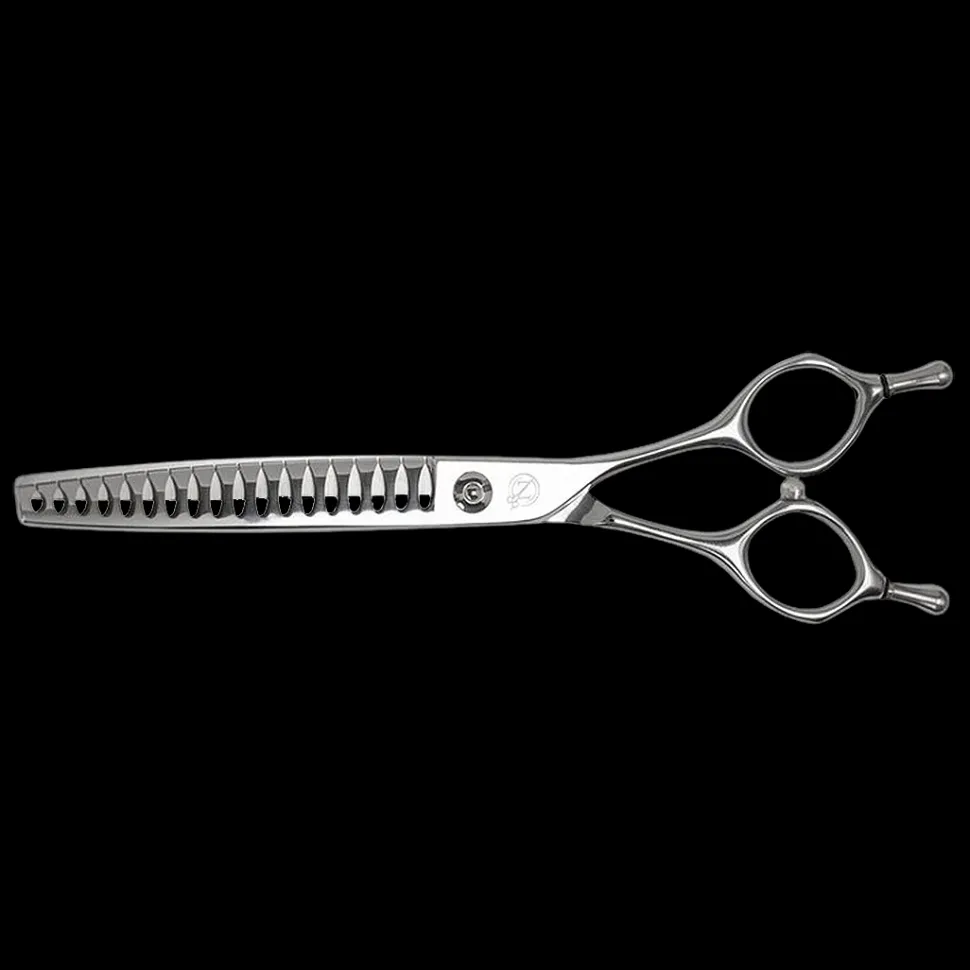 Niira Fishtail Chomper 7.5" 18T Curved Chunkers by Irina Pinkusevich